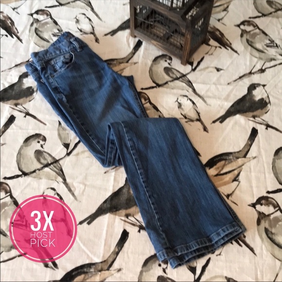 ❎DONATED❎ Lands’ End Boot Cut Jeans - Picture 4 of 10